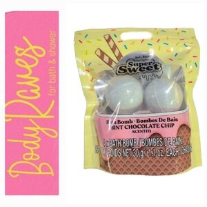 Body Raves Super Sweet Ice Cream Bath Bombs